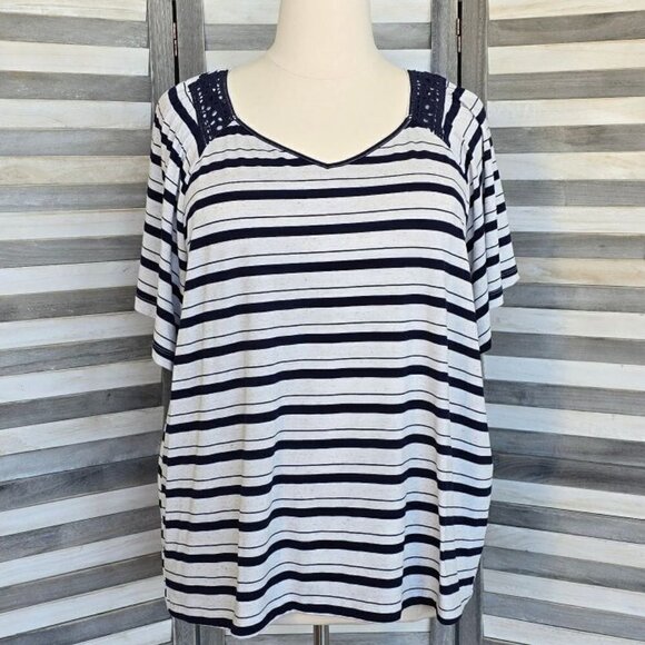 89th & Madison Tops - Lace Trim Short Sleeve Stripe Top | 89th & Madison | 3X